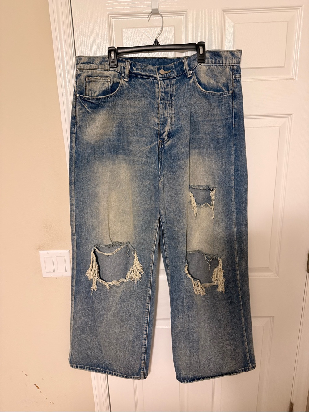 MNML Distressed Baggy Jeans - Light Blue Denim